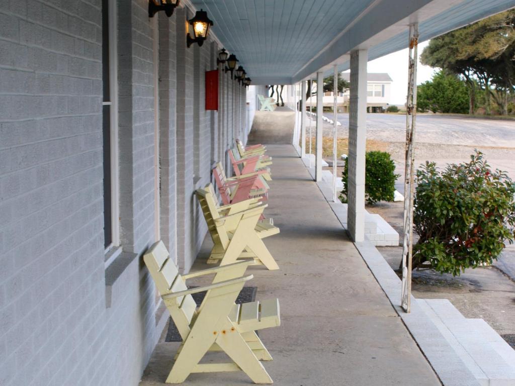 Falcon Motel บักซ์ตัน ภายนอก รูปภาพ